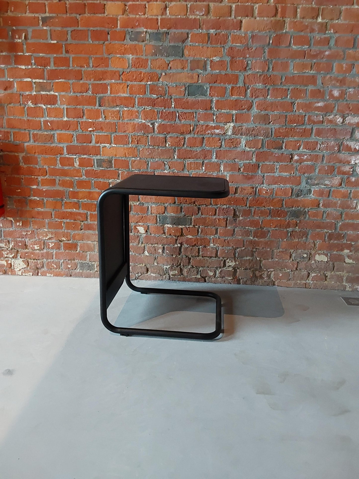 Bulo, TAB sidetable