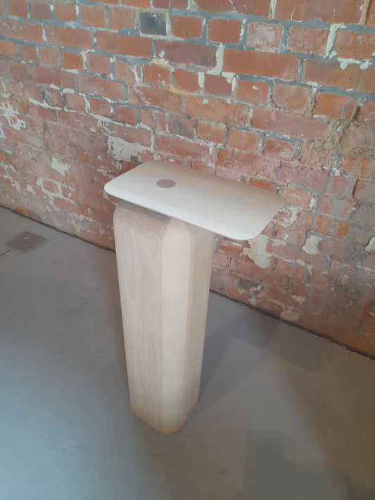 Nikari, April sidetable birch