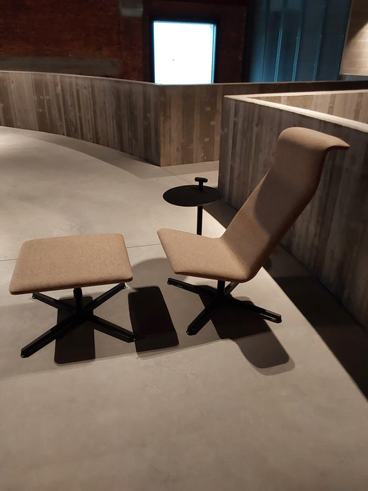 Bulo, Tab loungechair and ottoman