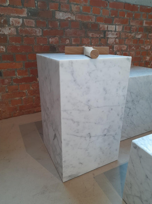 Audo, Plinth Tall sidetable