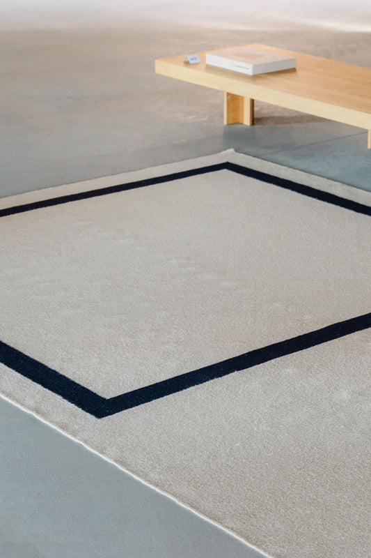 Kvadrat, AB12 Kelim Untitled